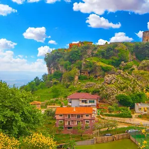 kalaja-inn.albaniahotels.org/